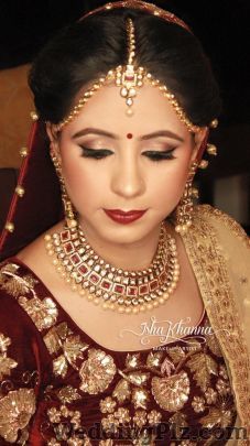 Isha Khanna Makeup Artist Makeup Artists weddingplz