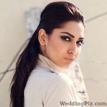 Simone Chakravarty Makeup Artists weddingplz