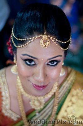 Makeup by Mahi Makeup Artists weddingplz