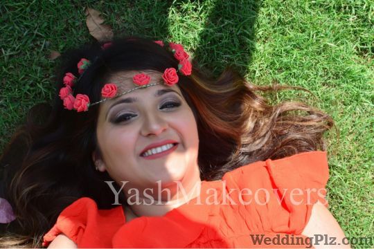 Yash Makeovers Makeup Artists weddingplz