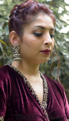 Makeup by Aarti Akre Makeup Artists weddingplz