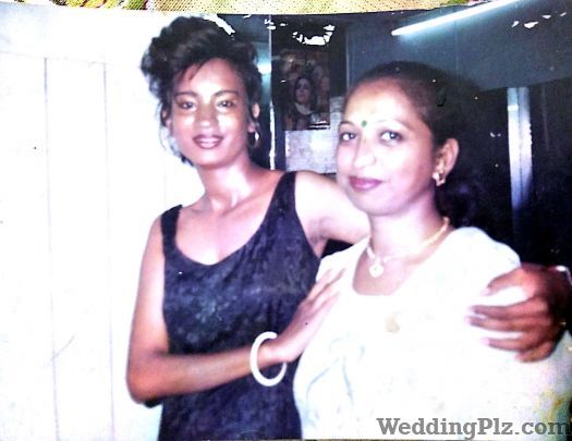 Khubsurat Beauty Studio Makeup Artists weddingplz