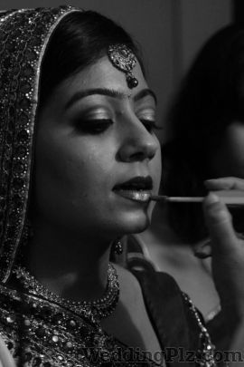 Khubsurat Beauty Studio Makeup Artists weddingplz