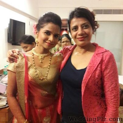 Bhavna Makeup Studio Makeup Artists weddingplz