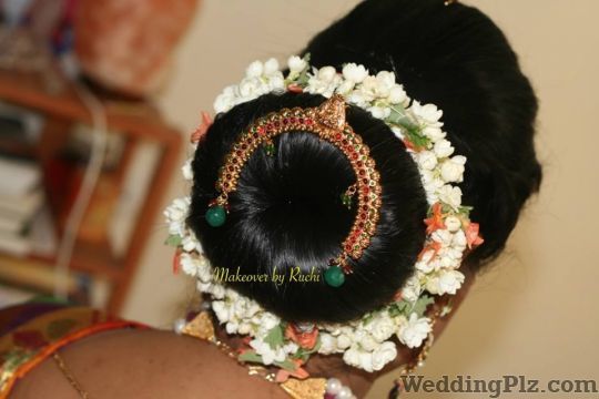 Ruchi Makeovers Makeup Artists weddingplz