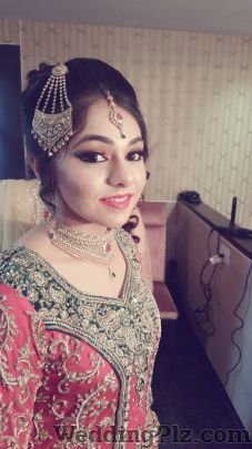 Nilofer Makeup Artist Makeup Artists weddingplz