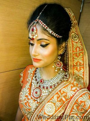 Ritu Gaba Makeup Artists weddingplz