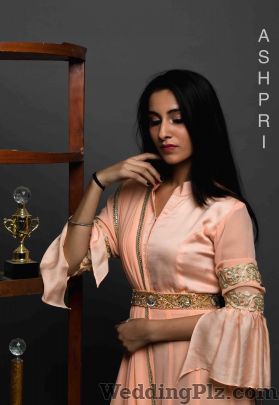Neha Chaudhary MUAH Makeup Artist and Hairstylist Makeup Artists weddingplz