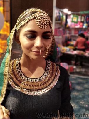 Neha Chaudhary MUAH Makeup Artist and Hairstylist Makeup Artists weddingplz