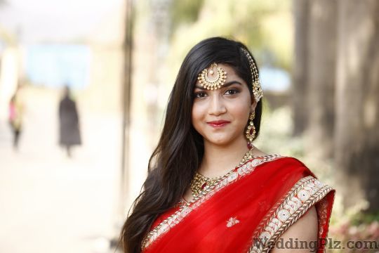 Neha Chaudhary MUAH Makeup Artist and Hairstylist Makeup Artists weddingplz
