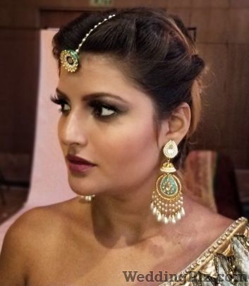 Neha Chaudhary MUAH Makeup Artist and Hairstylist Makeup Artists weddingplz