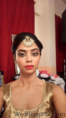 Neha Chaudhary MUAH Makeup Artist and Hairstylist Makeup Artists weddingplz