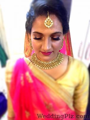 Makeup Artist Aachal Jain Makeup Artists weddingplz