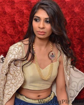 Makeup Artist Aachal Jain Makeup Artists weddingplz