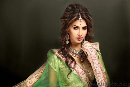 Makeup Artist Aachal Jain Makeup Artists weddingplz