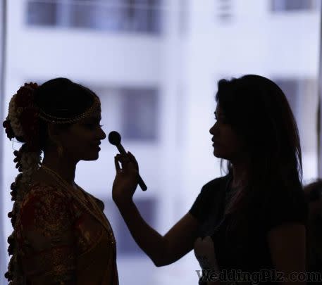 Makeovers By Neeta Makeup Artists weddingplz