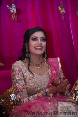 Makeovers By Neeta Makeup Artists weddingplz