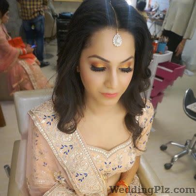 Misha Vig Makeup Studio Makeup Artists weddingplz