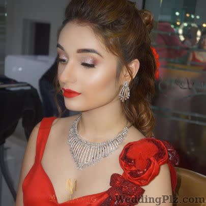 Misha Vig Makeup Studio Makeup Artists weddingplz