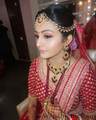 Misha Vig Makeup Studio Makeup Artists weddingplz