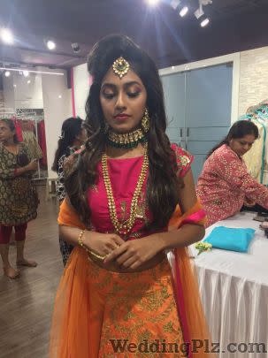 Yashika Panchal Makeup Artists weddingplz