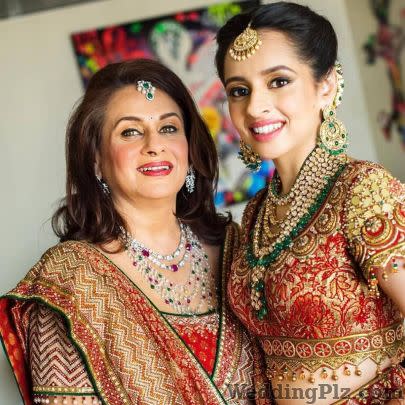 Priya Todarwal Bridal Makeup Makeup Artists weddingplz