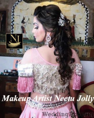 Makeup Artist Neetu Jolly Makeup Artists weddingplz