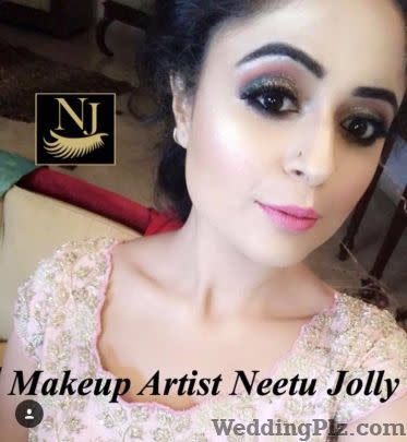Makeup Artist Neetu Jolly Makeup Artists weddingplz