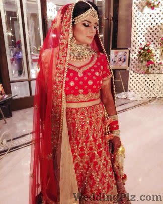 Makeup Artist Neetu Jolly Makeup Artists weddingplz