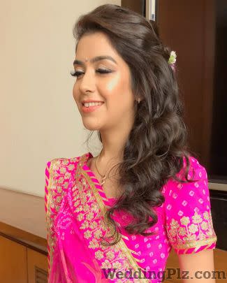 Makeup By Aanchal Makeup Artists weddingplz