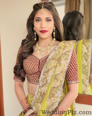 Makeup By Aanchal Makeup Artists weddingplz