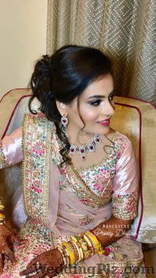 Preety Dhillon Mua Makeup Artists weddingplz