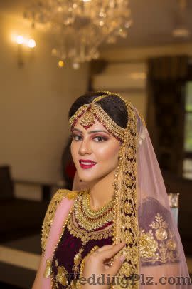 Rashmeet Kaur Makeovers Makeup Artists weddingplz