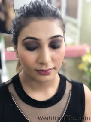 Bridal Hub Station Makeup Artists weddingplz