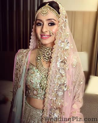 Make Up by Pakkhi Makeup Artists weddingplz