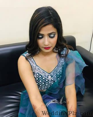 Riya The Hair and Beauty Hub Makeup Artists weddingplz