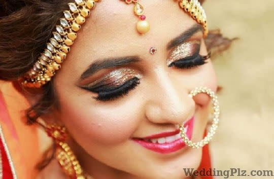Kiana Hair Beauty and Makeup Makeup Artists weddingplz