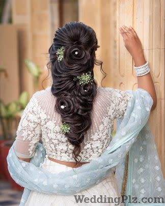Makeup Artist Aayushi Patel Makeup Artists weddingplz