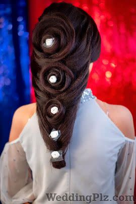 Arzoo Exclusive Makeover Bridal Makeup Artist Makeup Artists weddingplz