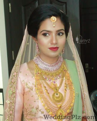 Popyz Beautique and Spa Makeup Artists weddingplz