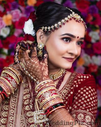 Schon Salon Makeup Artists weddingplz