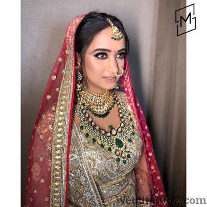 Meera Sakhrani Beauty Makeup Artists weddingplz