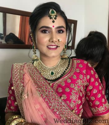 jssmakeovers Makeup Artists weddingplz