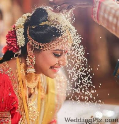 Makeovers By Shanthi Makeup Artists weddingplz