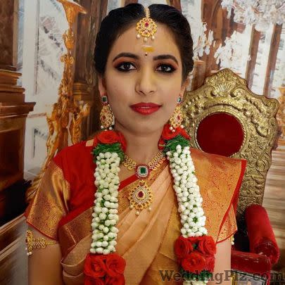 Makeovers By Shanthi Makeup Artists weddingplz