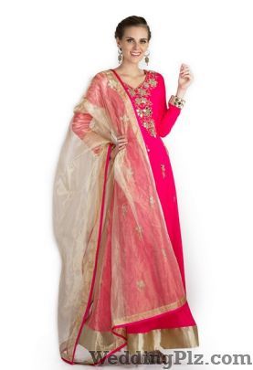 Sionnah Fashion Designers weddingplz