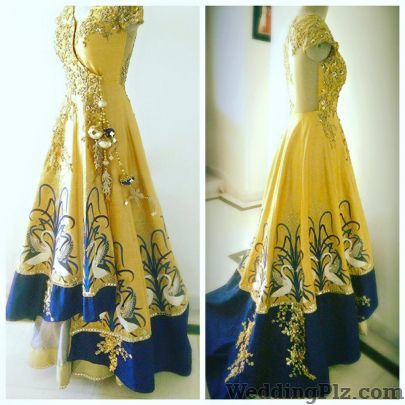 Azalea by Aditi Gupta Fashion Designers weddingplz