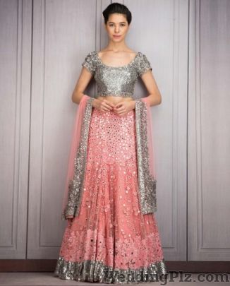 Manish Malhotra Fashion Designers weddingplz