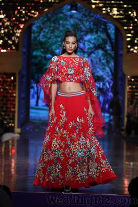 Abu Jani and Sandeep Khosla Fashion Designers weddingplz