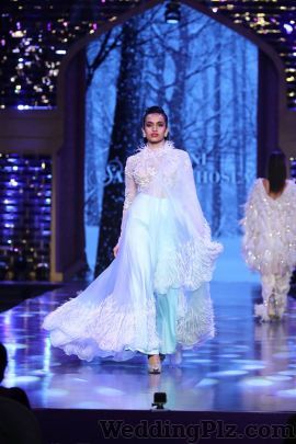 Abu Jani and Sandeep Khosla Fashion Designers weddingplz
